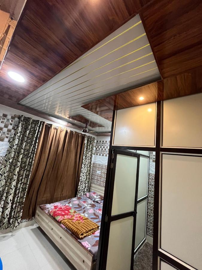 Dream Land Hotel Jammu Exterior photo